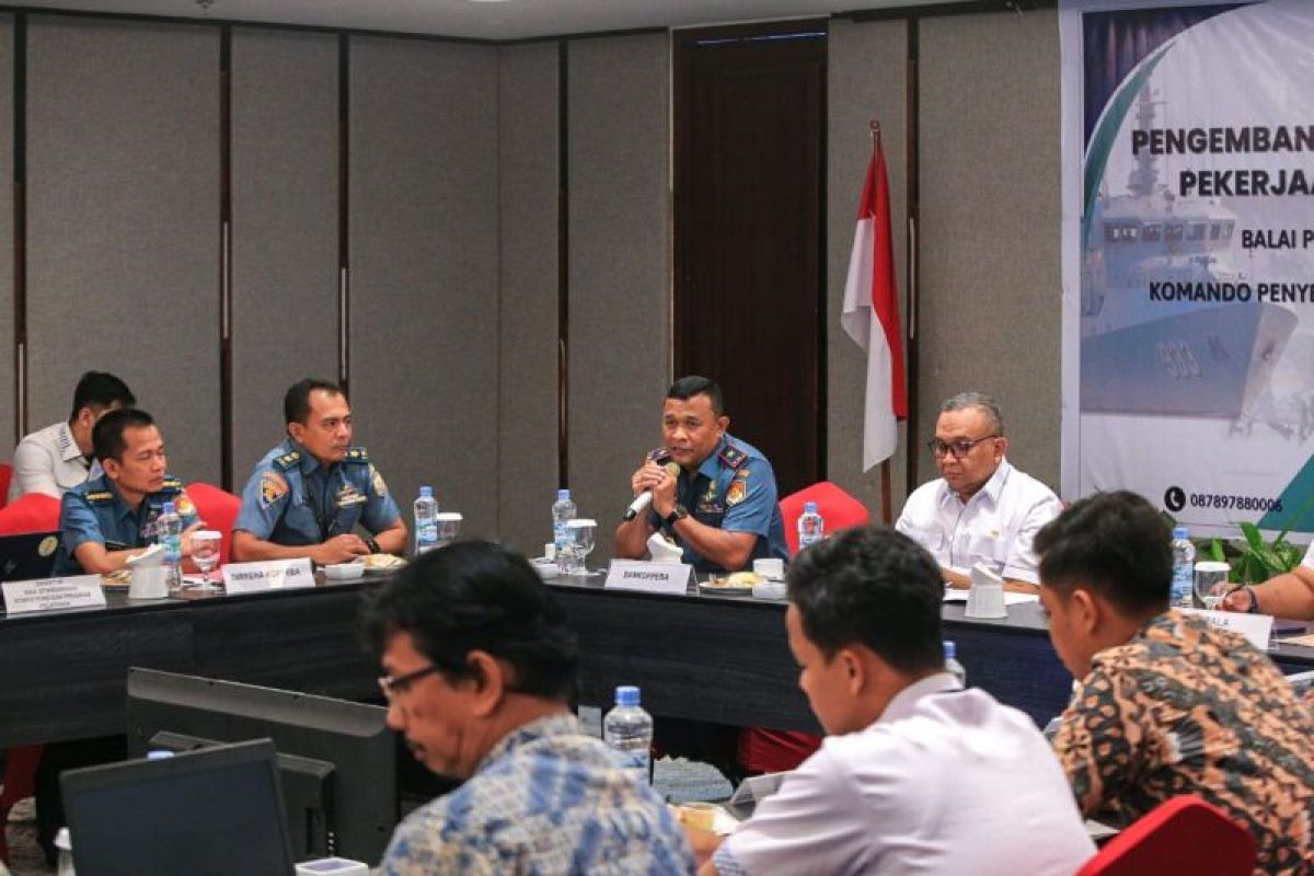 Kemnaker-TNI AL tingkatkan SDM bidang kemaritiman
