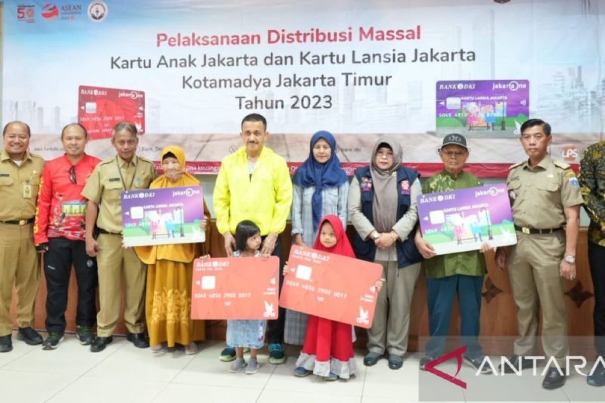 Jakarta Timur beri bansos untuk gizi ribuan lansia dan anak