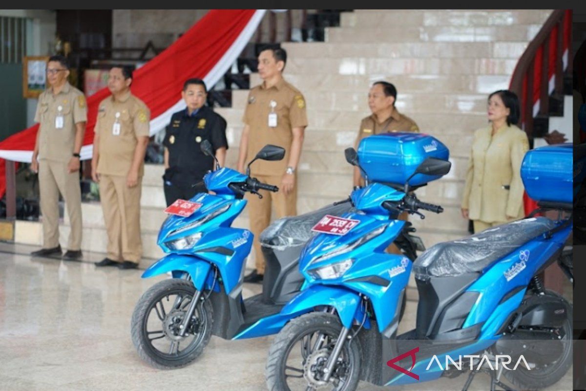 Pemkot Banjarmasin beri 20 motor bagi penyuluh KB tangani stunting