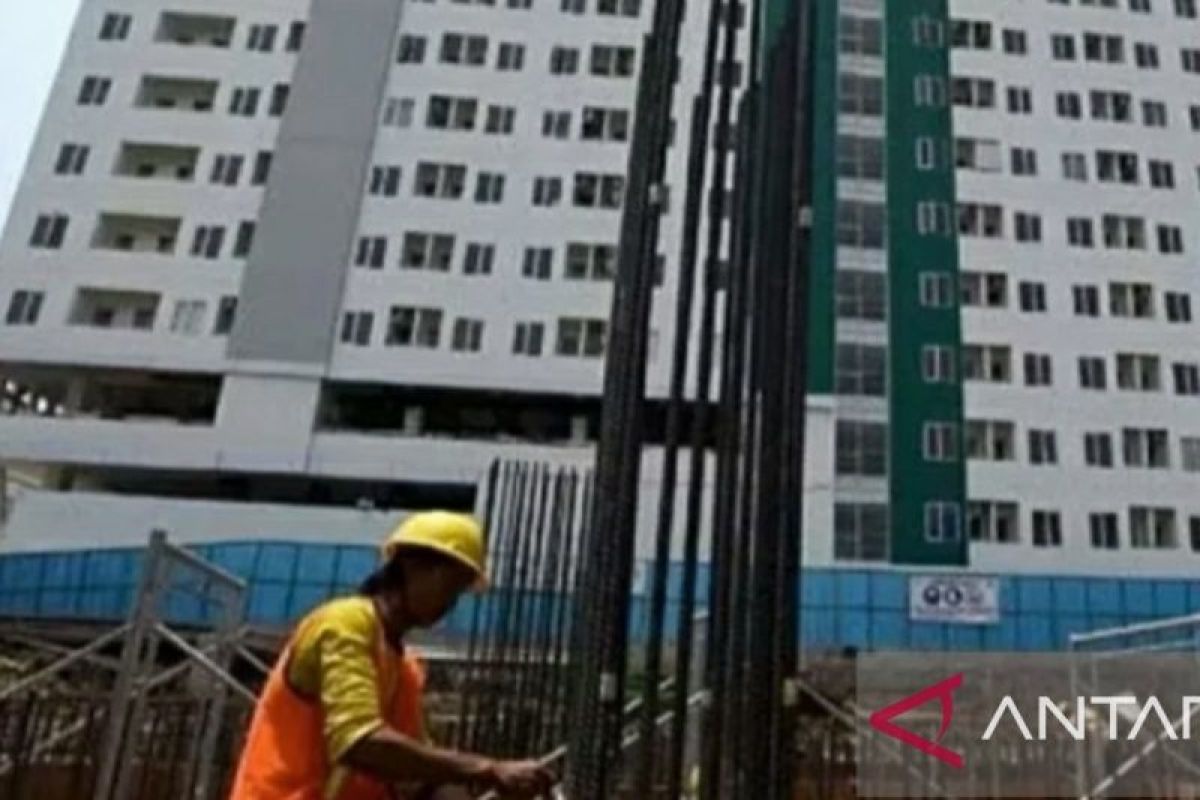 Pemkab Karawang ingatkan pelaku usaha urus PBG dan SLF bangunan