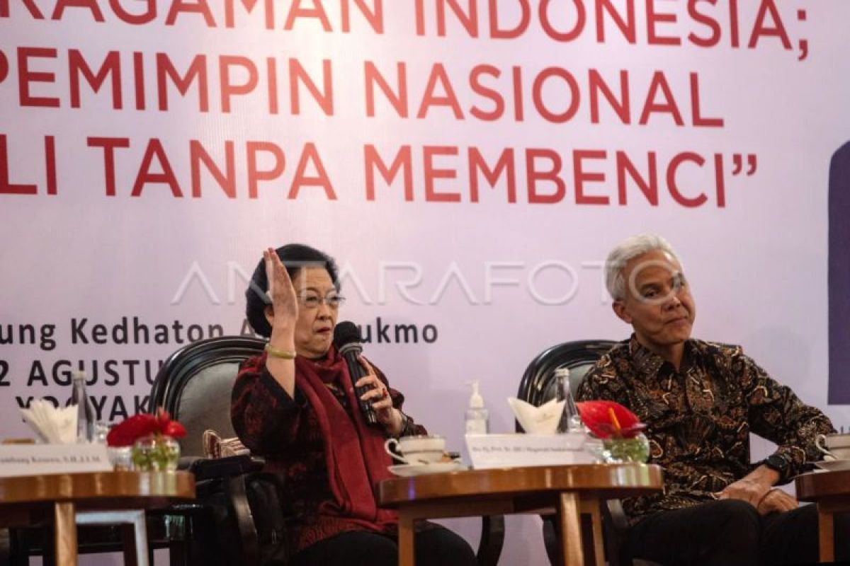 Megawati ingin KPK berubah menjadi lebih kuat