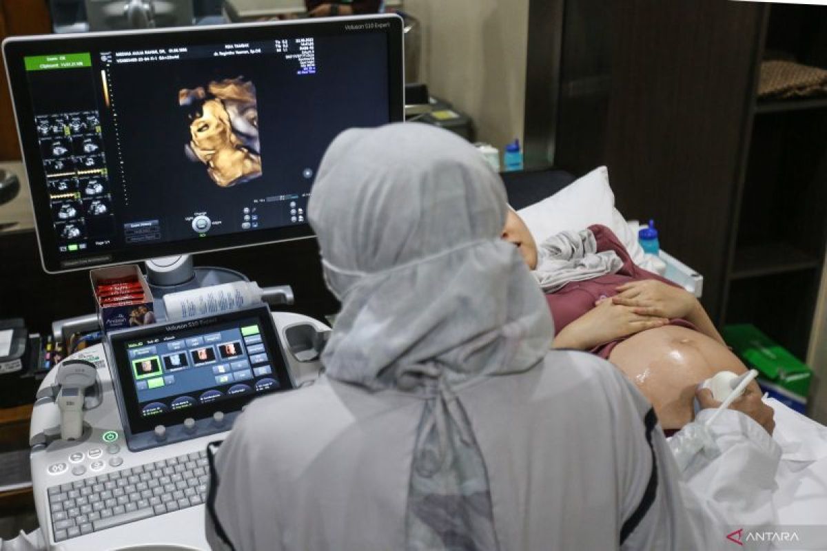 Dokter bolehkan ibu hamil berpuasa namun dengan sejumlah syarat