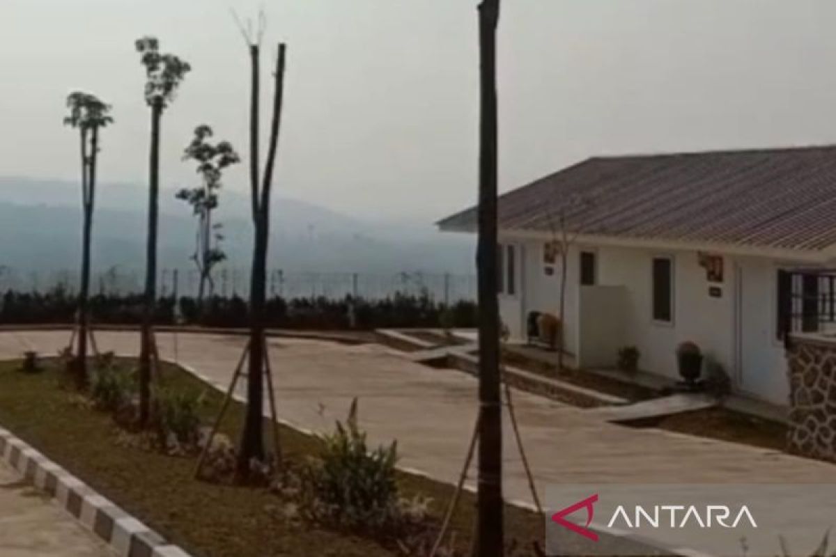 Pemkab Cianjur minta penyintas gempa tak jual rumah relokasi