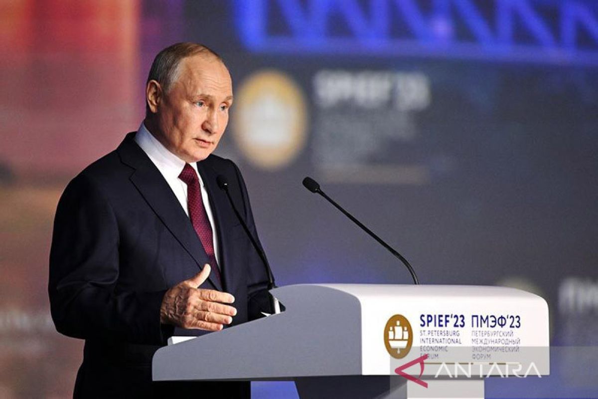 Putin anggap campur tangan asing di Rusia sebagai agresi
