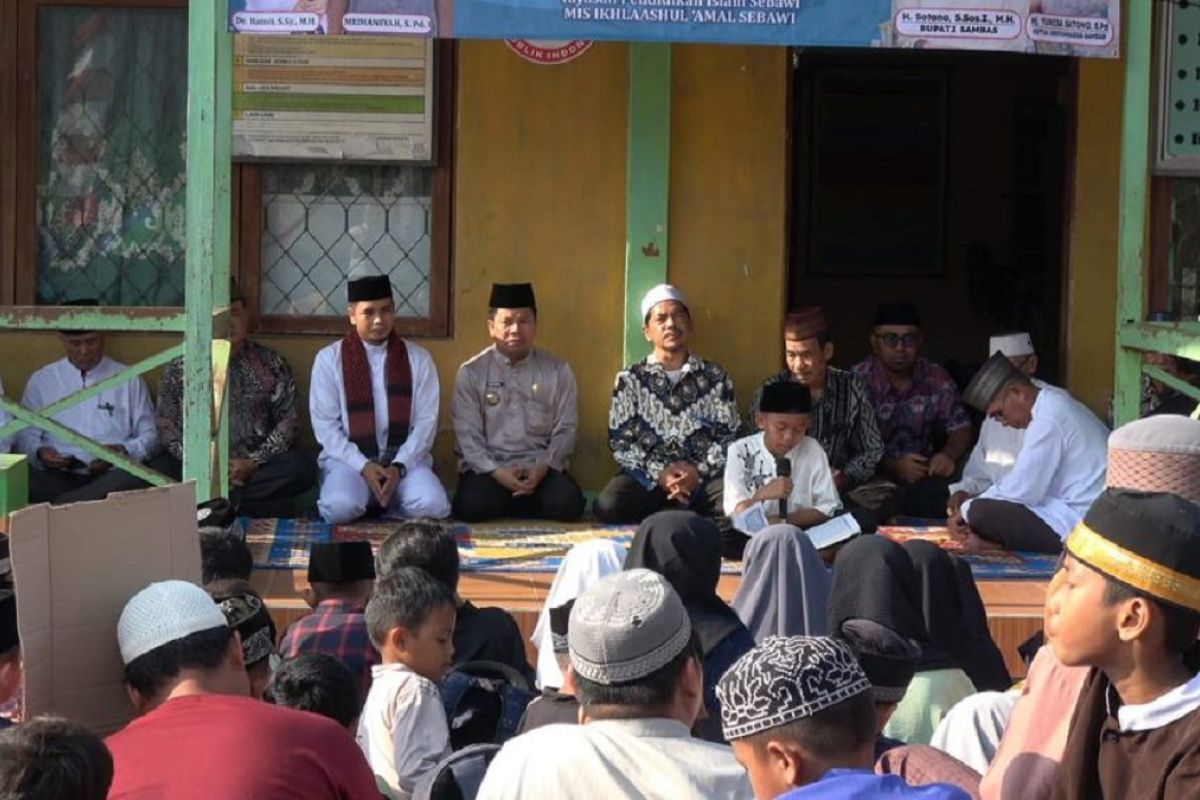 Bupati Sambas hadiri ceramah agama dalam rangka HUT ke-78 RI