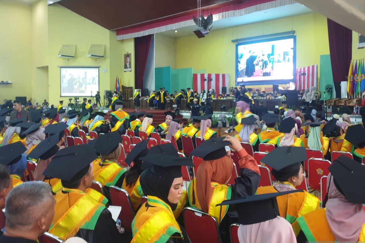 Persentase cumlaude Universitas Sriwijaya mendekati standar universitas kelas dunia