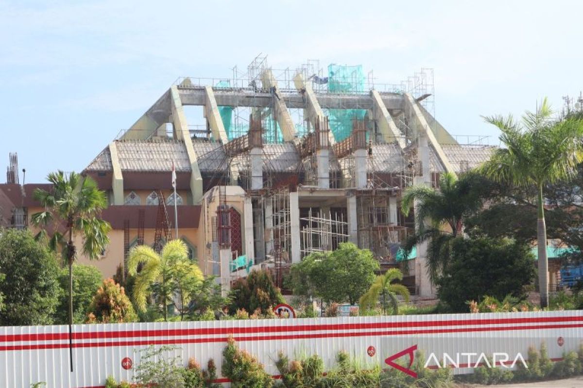 Pengerjaan revitalisasi Masjid Agung Batam capai 60 persen
