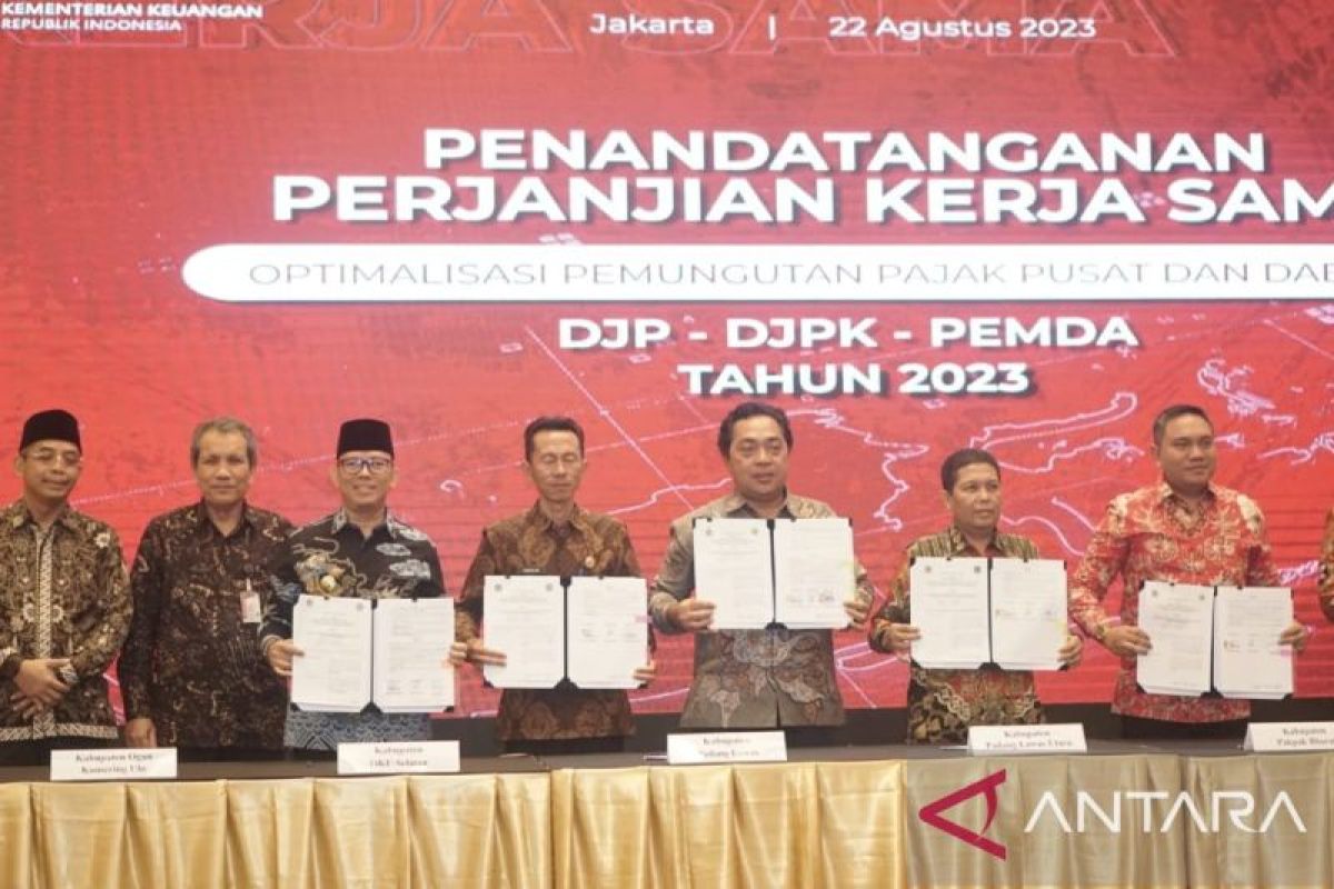 Pemkab OKU tandatangani PKS Tripartit tahap V