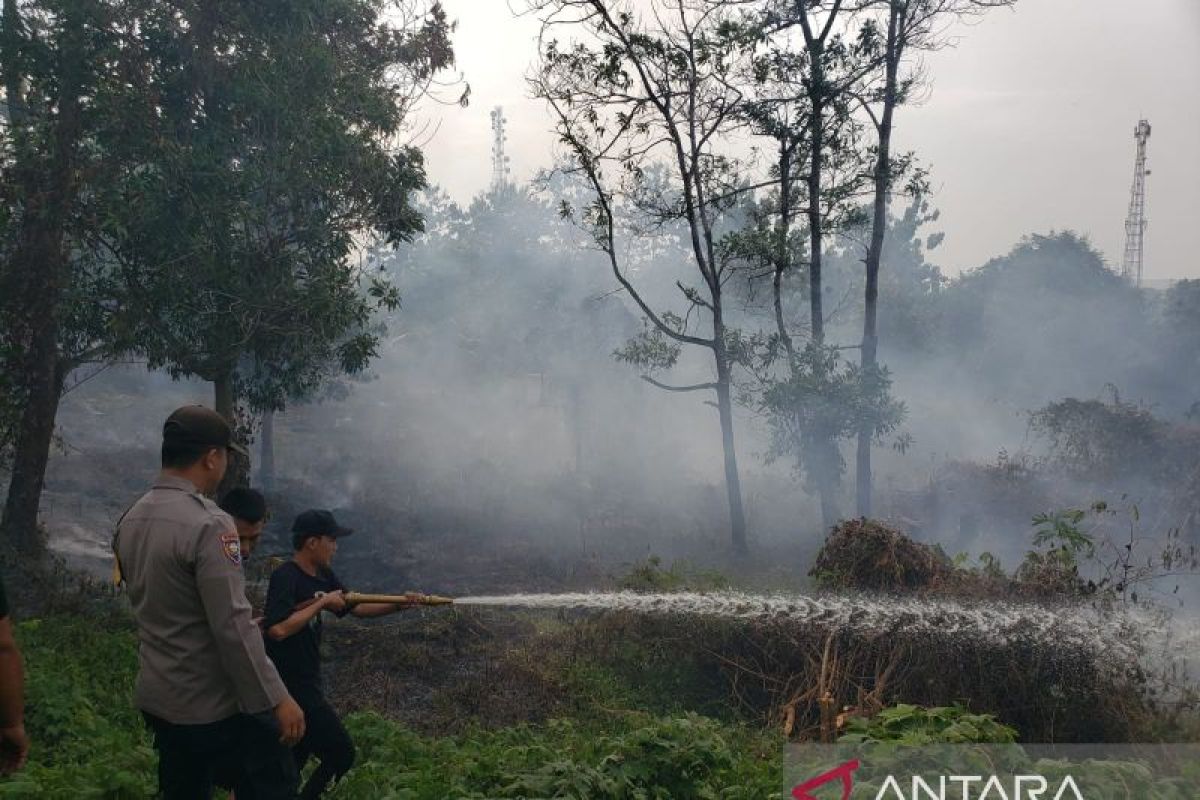 Sabtu, sejumlah wilayah diimbau waspada hujan lebat hingga karhutla