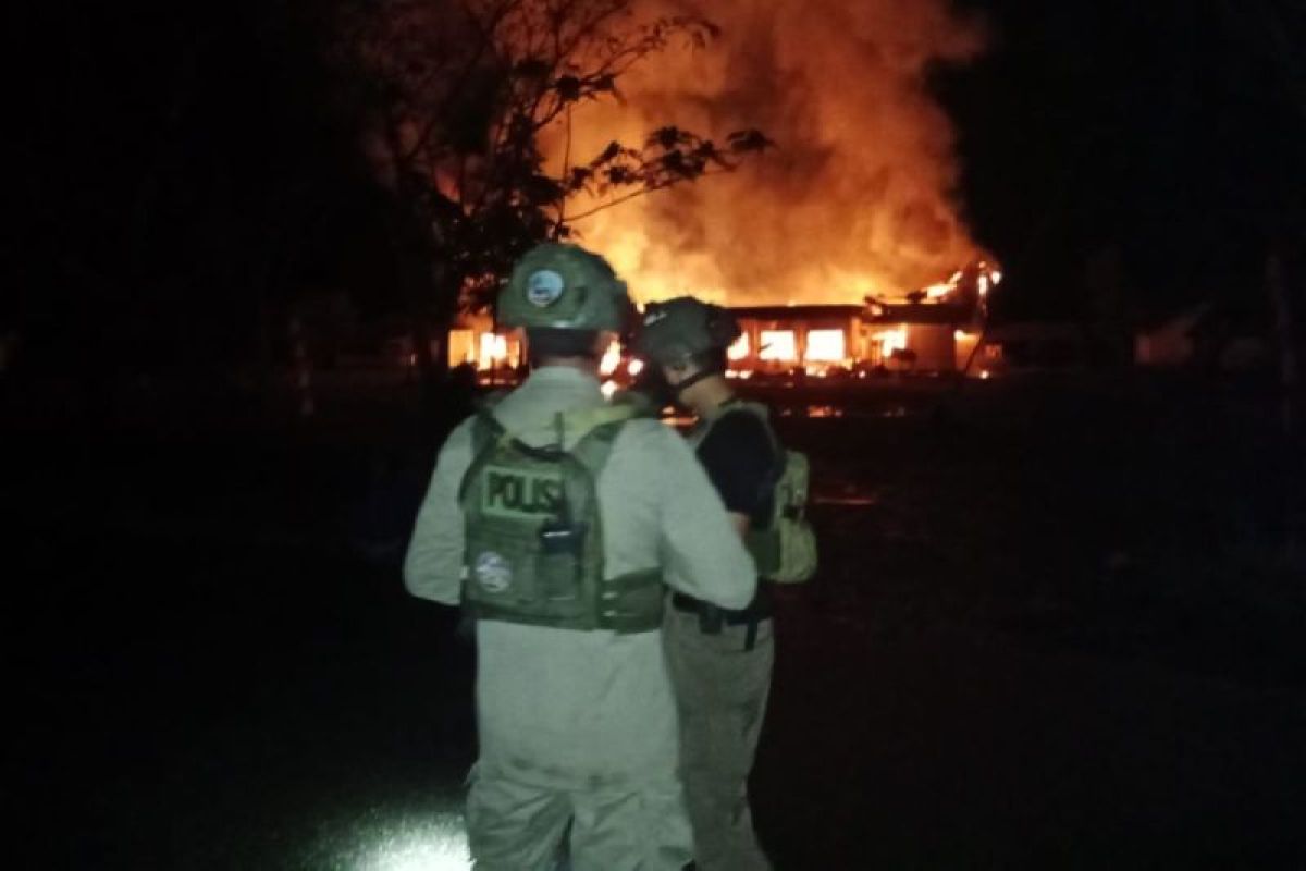 Polisi selidiki terbakarnya perkantoran milik Pemda Yahukimo di Dekai