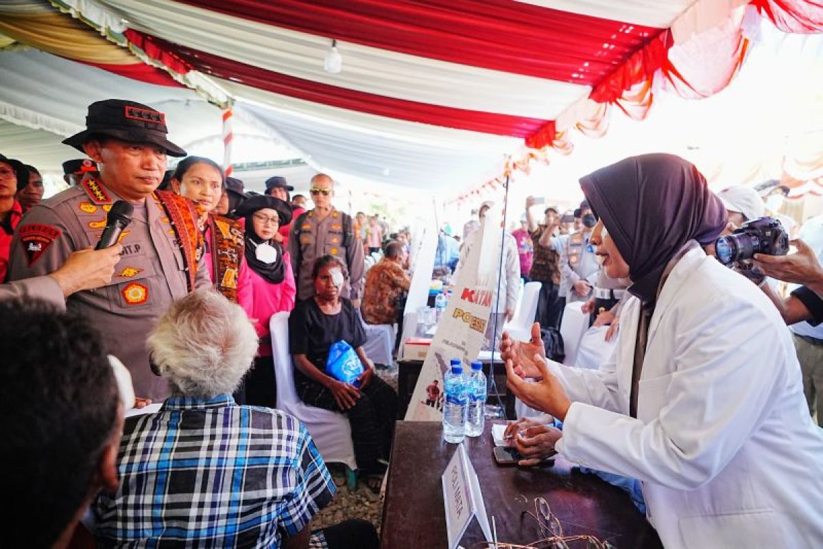 Masyarakat Palue NTT apresiasi dukungan Polri lewat bakti kesehatan