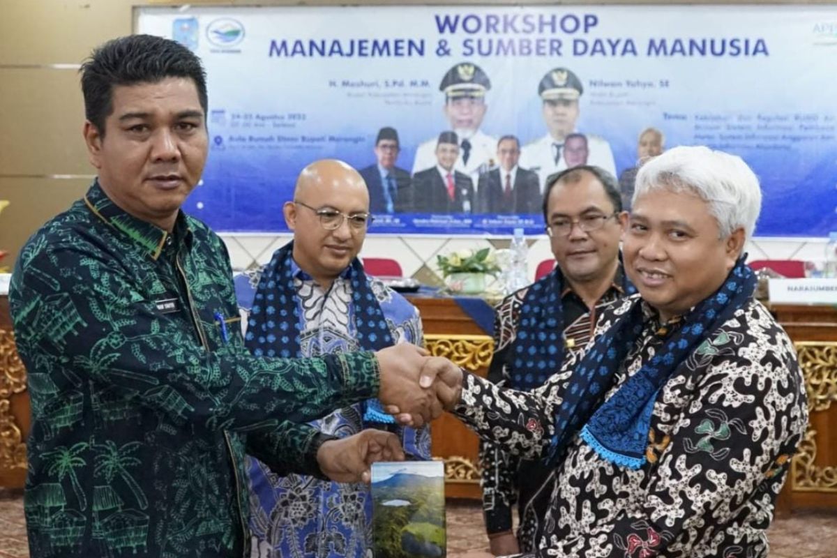 Wakil Bupati Merangin buka workshop manajemen dan SDM BUMD se-Sumatera