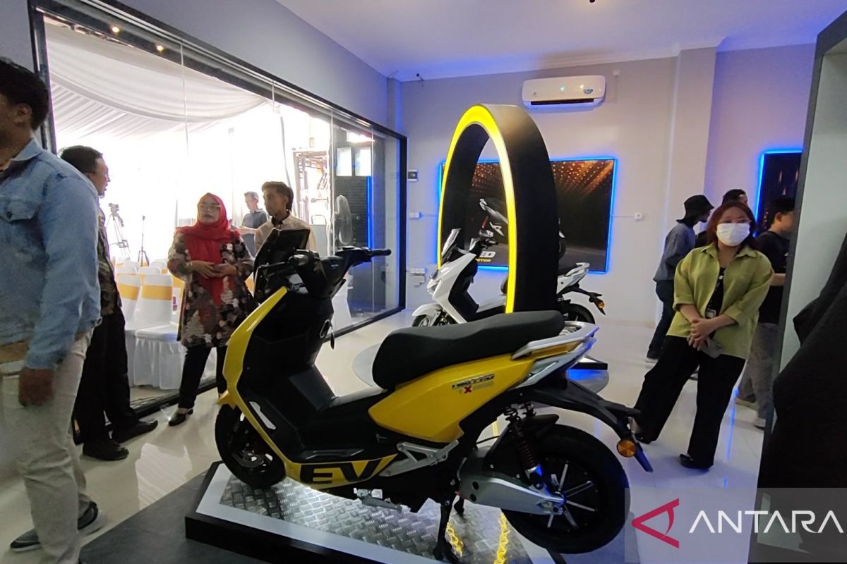 Pemkot Bogor dukung penjualan motor listrik karya perusahaan dalam negeri