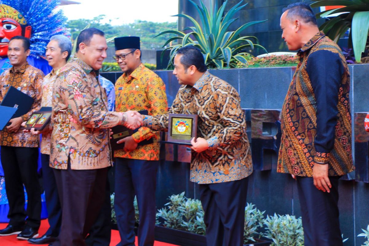 Pemkot Tangerang raih penghargaan penerapan budaya antikorupsi dari KPK