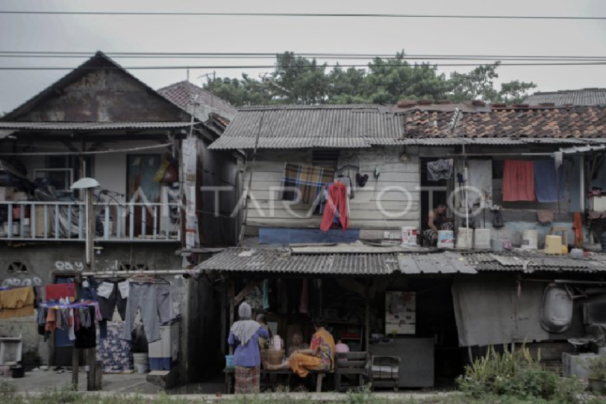 Pandemi COVID-19 dan inflasi picu kemiskinan bagi 68 juta warga Asia, sebut ADB