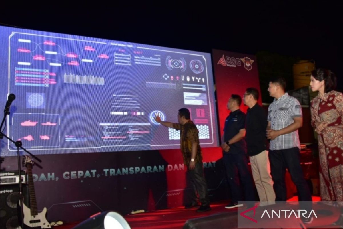 Penjabat Gubernur Gorontalo meluncurkan aplikasi Samsat Link
