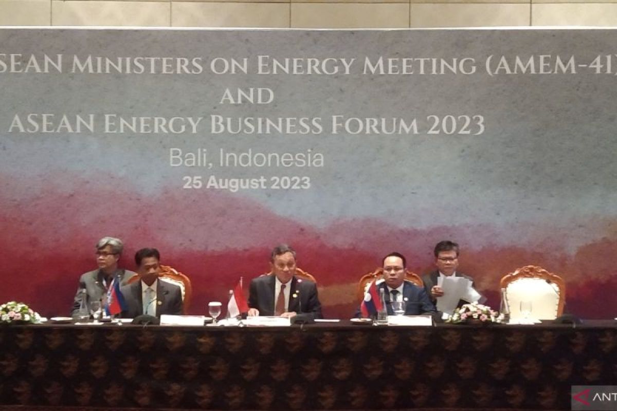 Menteri ASEAN menyepakati interkonektivitas energi di Asia Tenggara