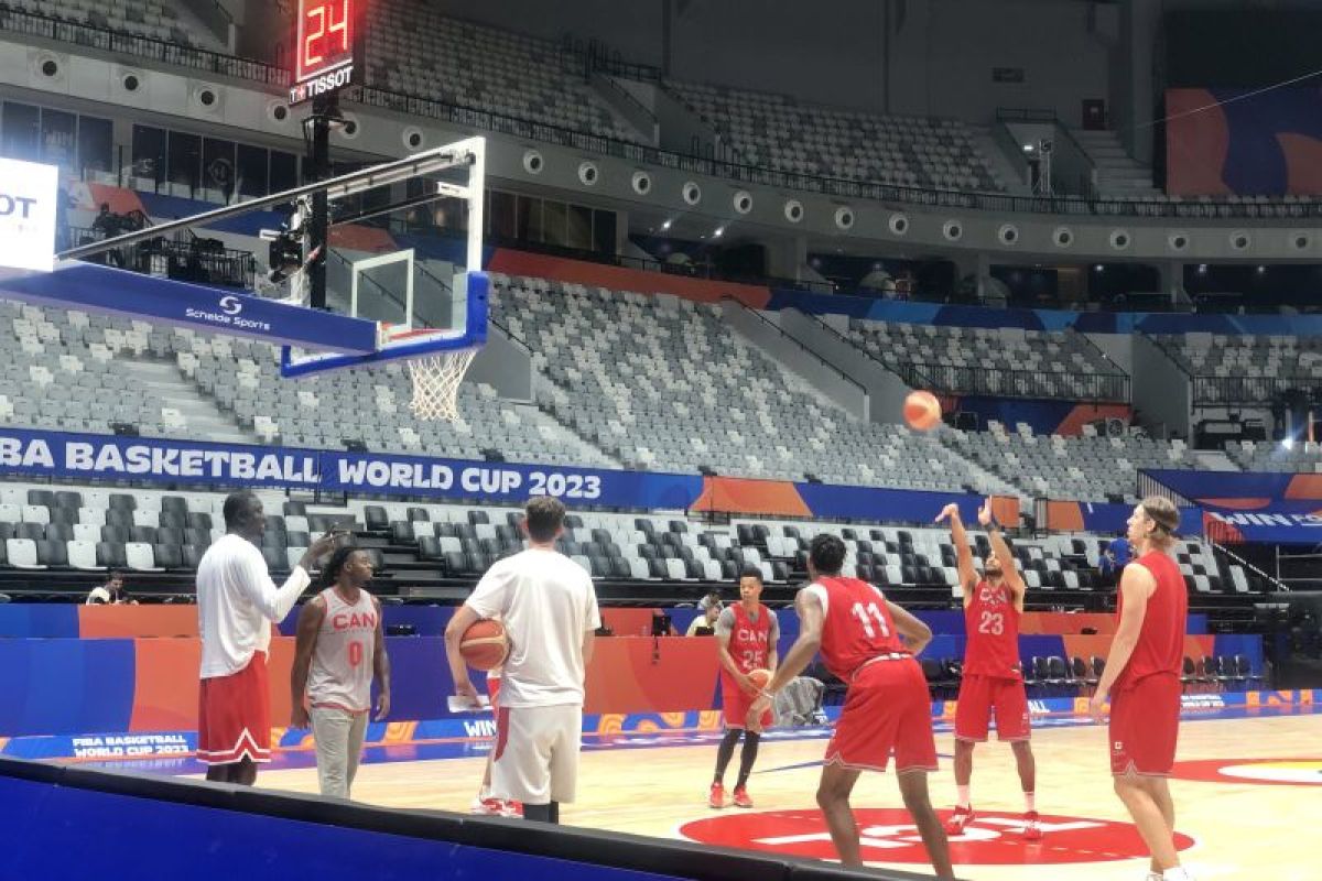 Piala Dunia FIBA 2023 - Pebasket NBA Dwight Powell puji kemegahan Indonesia Arena