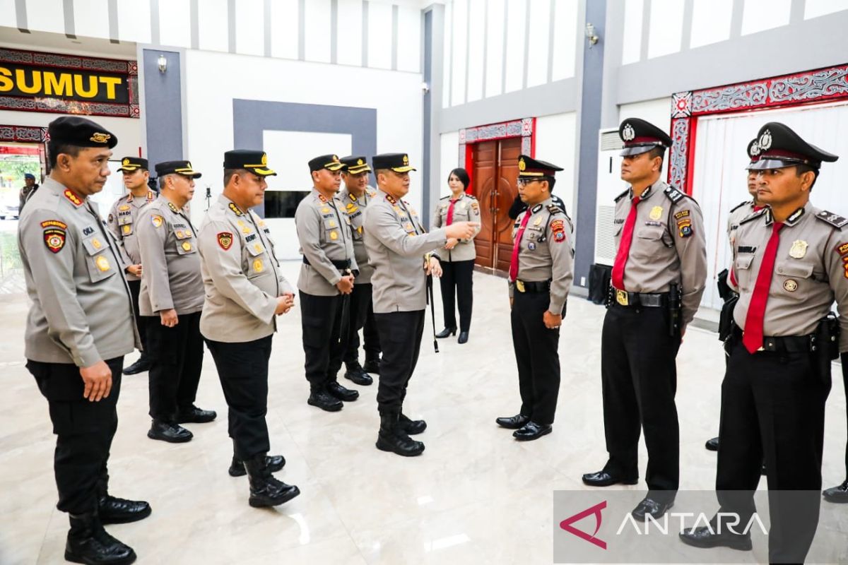 Polda Sumut siapkan 150 polisi pariwisata di kawasan  Danau Toba