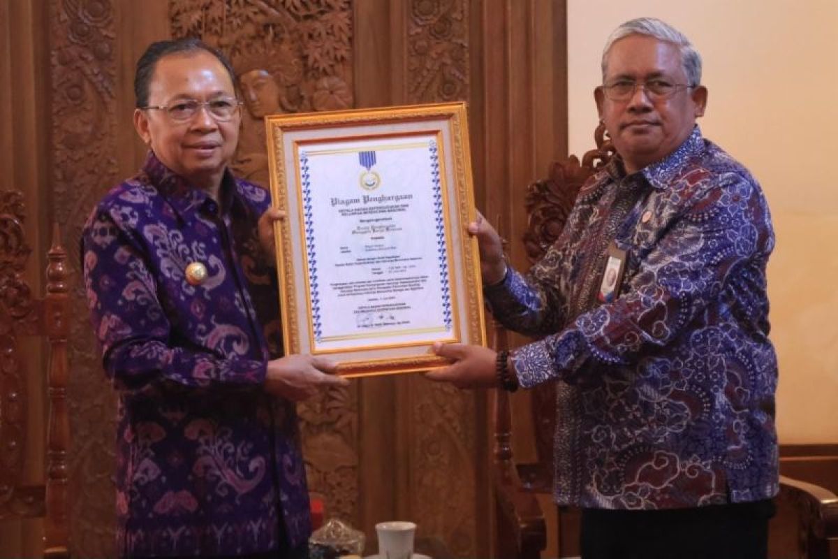 Gubernur Bali Wayan Koster raih penghargaan MKK atas capaian stunting terendah