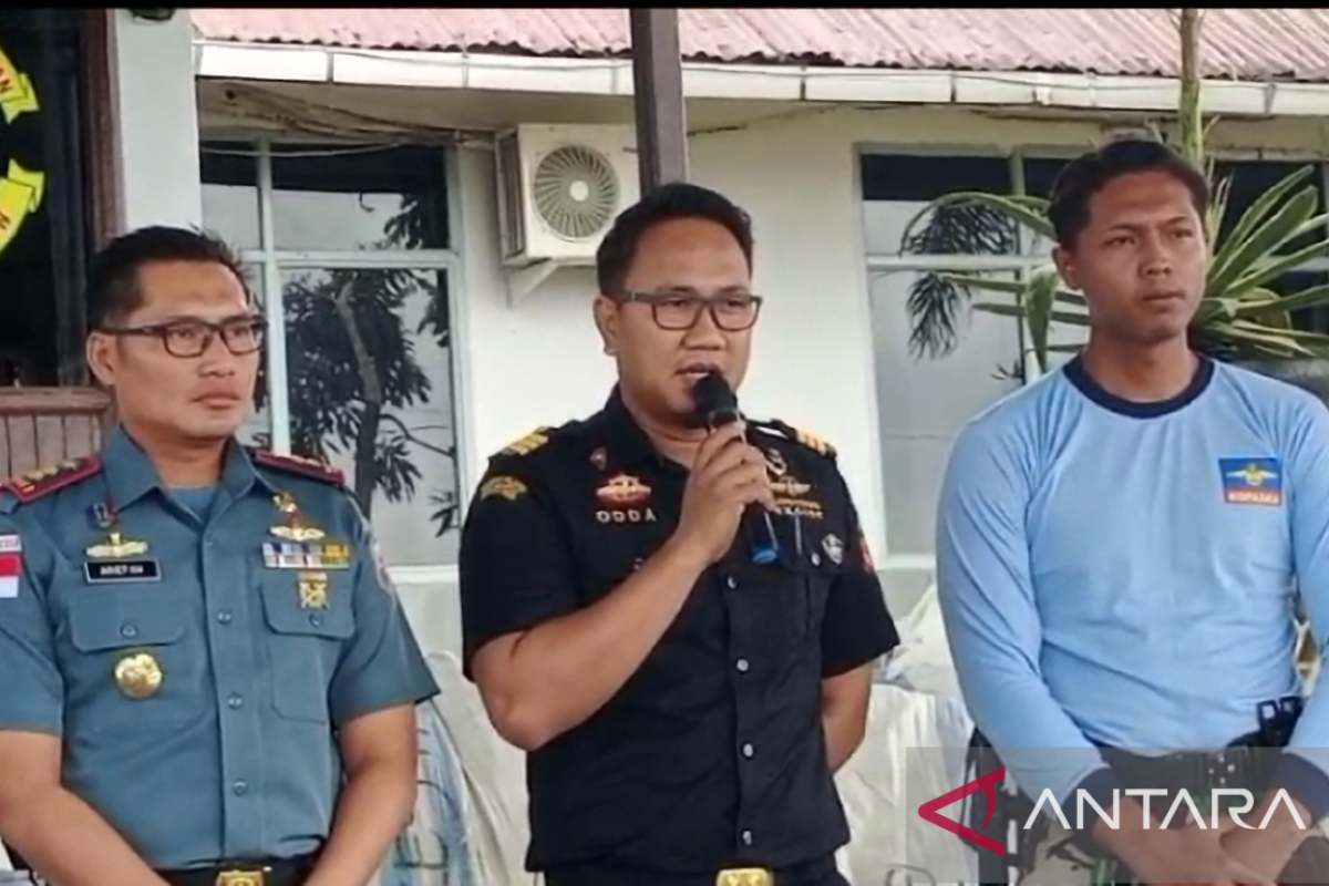 Bea Cukai Nunukan terima pakaian bekas ilegal hasil tegahan TNI