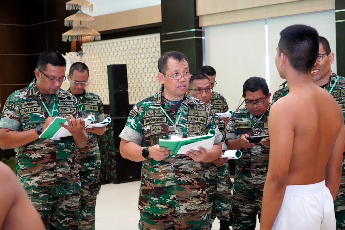 Kodam Udayana seleksi prajurit masuk Kostrad dan Kopassus