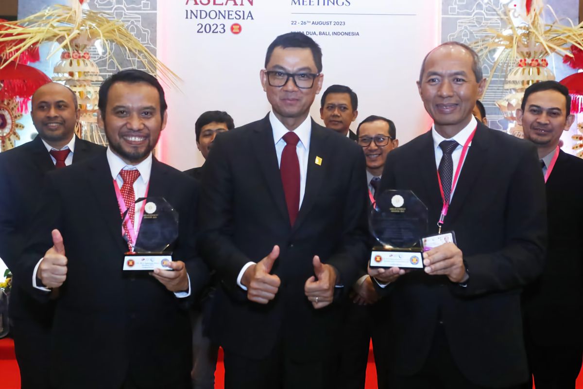PLTU dan lima pembangkit Milik PLN Grup raih tujuh penghargaan tingkat ASEAN