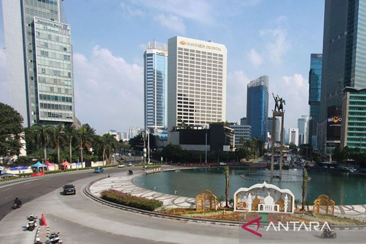 BMKG prediksi cuaca Jakarta cerah berawan pada Senin pagi