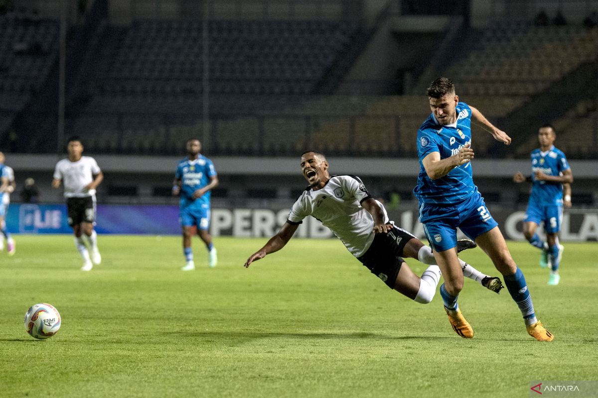 Bojan Hodak sebut kemenangan Persib Bandung tidak mudah