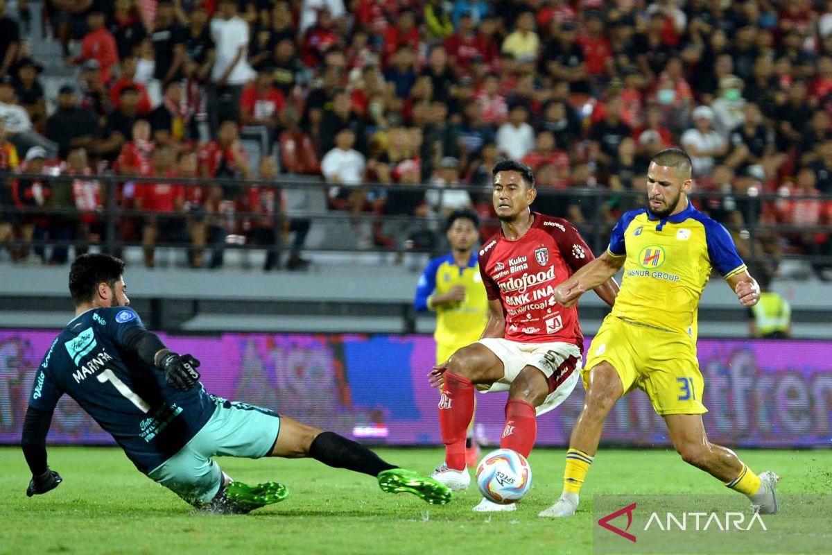 Barito Putra menang 4-3 melawan Bali United