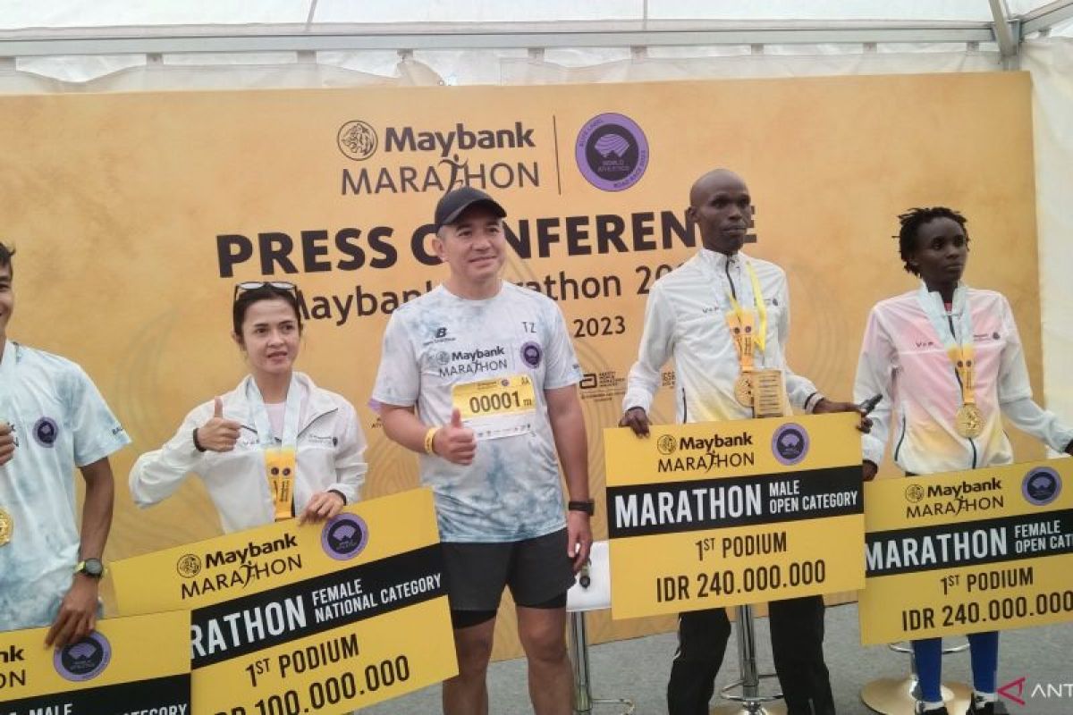 Dua pelari Kenya pecahkan rekor di Maybank Bali Marathon 2023