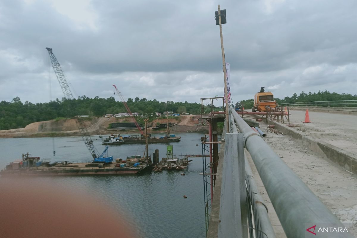 Progres duplikasi Jembatan Pulau Balang Penajam  capai 30 persen