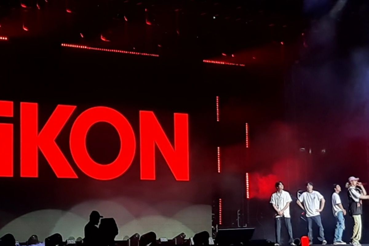 iKON bocorkan rencana konser solo di Indonesia