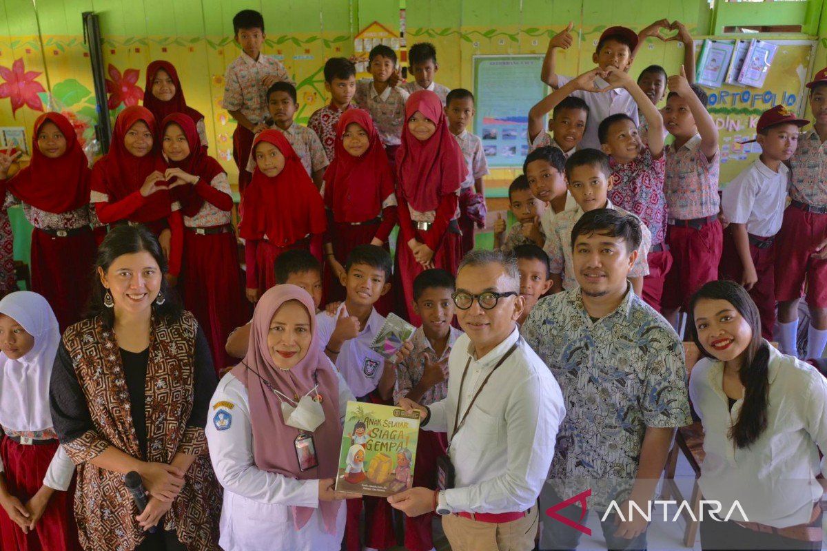ITB-UI-Unhas bikin buku siaga gempa buat anak-anak Kepulauan Selayar