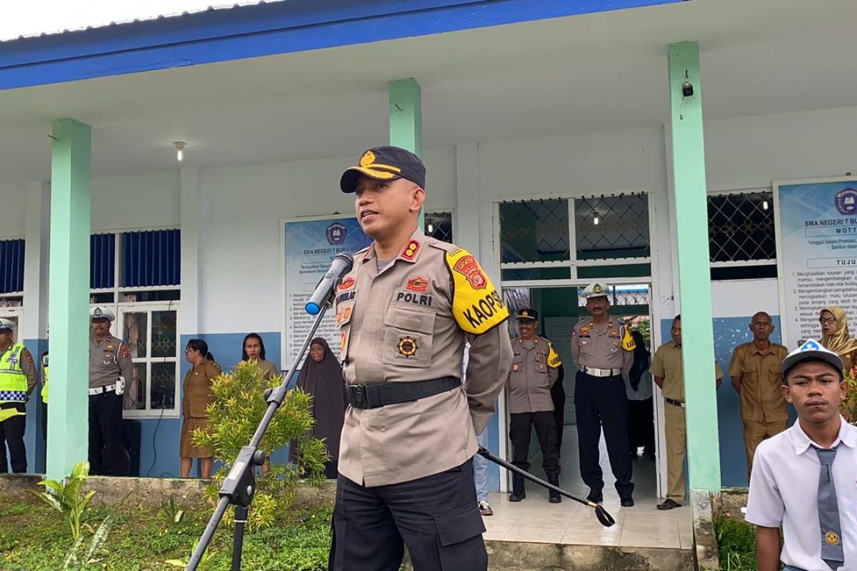 Polres Bursel minta pelajar tingkatkan disiplin lalu lintas sejak dini