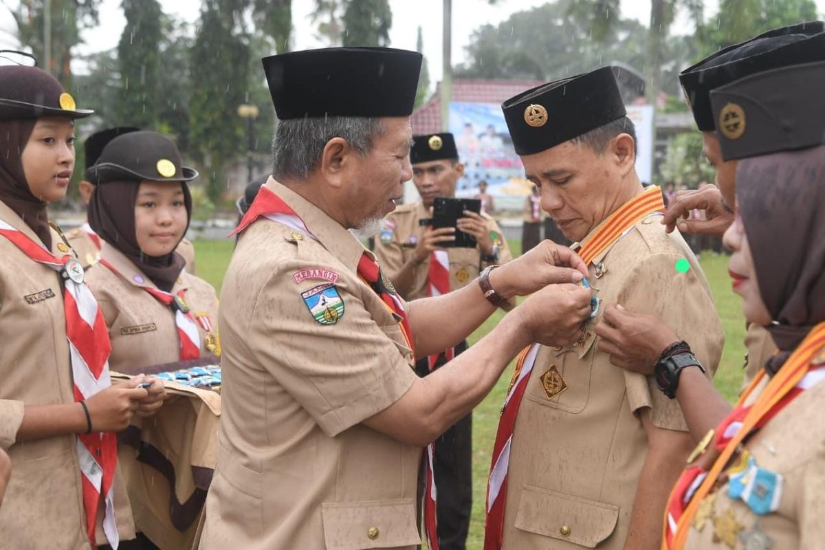 Bupati Kabupaten Merangin jadi pembina upacara 62 tahun pramuka