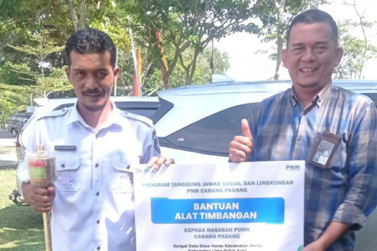 PNM Padang bantu mitra PUMK komoditas gambir alat timbang gantung