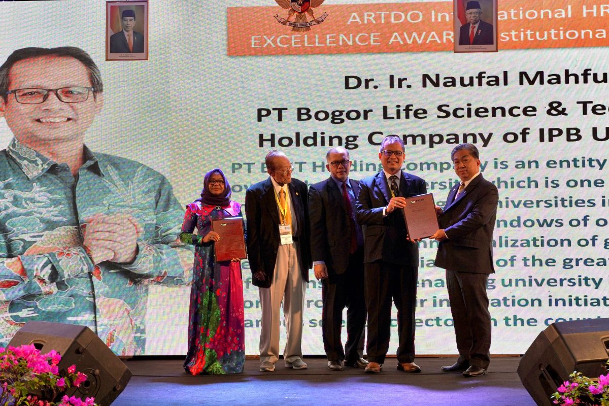 IPB Holding Raih ARTDO International Award di Batam