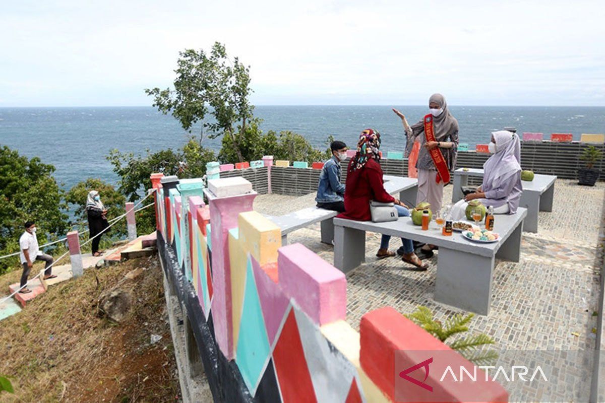 Pemkab Aceh Selatan kembangan wisata alam Tapaktuan