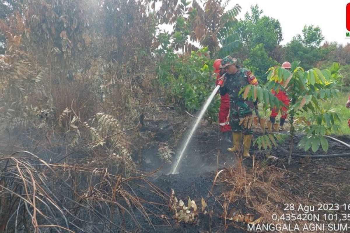 Petugas gabungan lanjutkan pemadaman karhutla di Kampar Riau