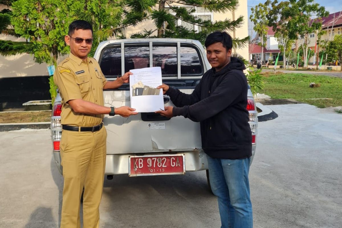 Kayong Utara lelang 63 unit kendaraan dinas