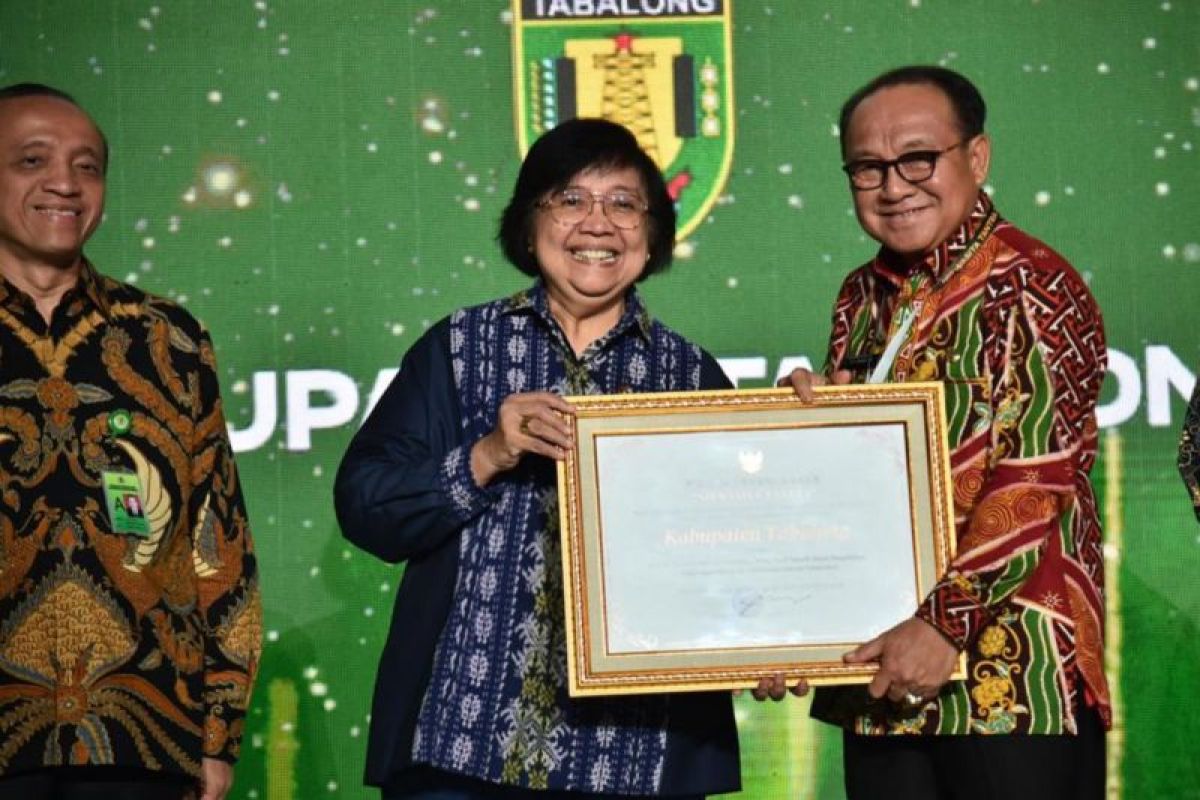 Pemkab Tabalong terima penghargaan Nirwasita Tantra dari Kementerian LHK
