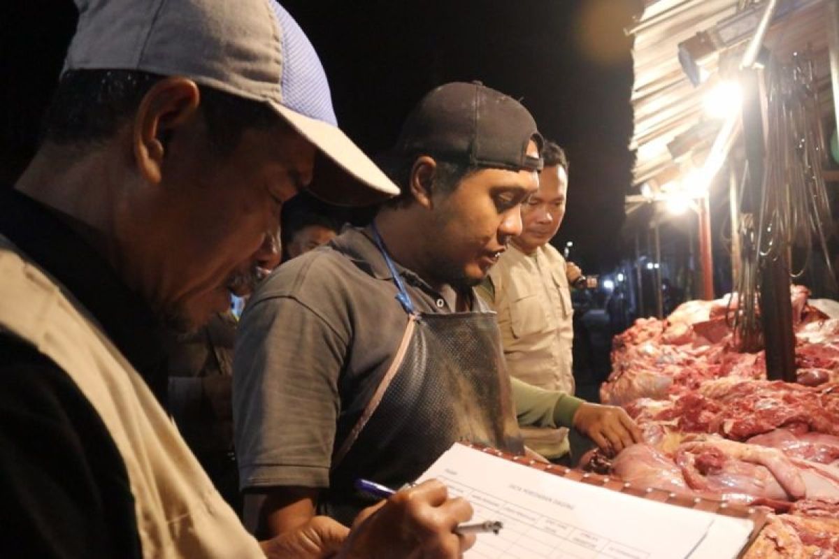 DPRD minta Pemkot Surabaya waspadai peredaran daging gelonggongan di Jatim