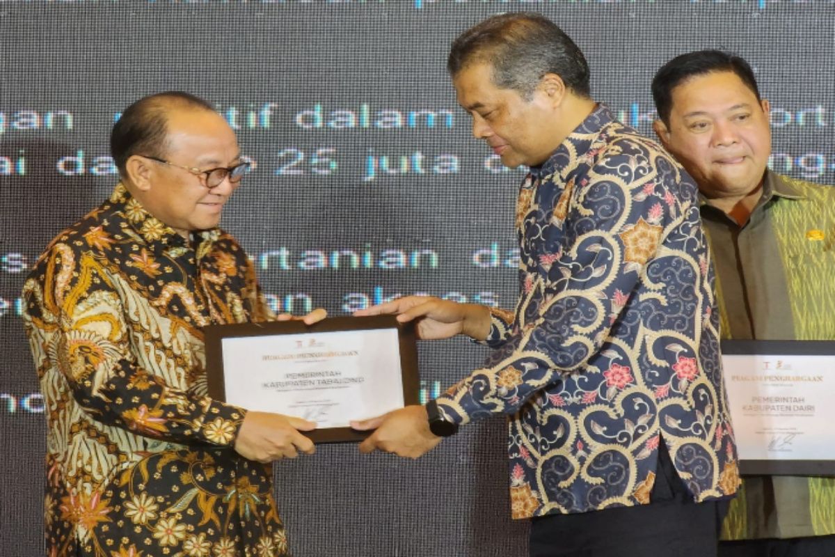 Tabalong receives IDR9.4 billion fiscal incentive fund