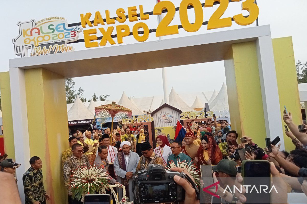 Gubernur Kalsel buka Kalsel Expo 2023 di Kota Banjarbaru