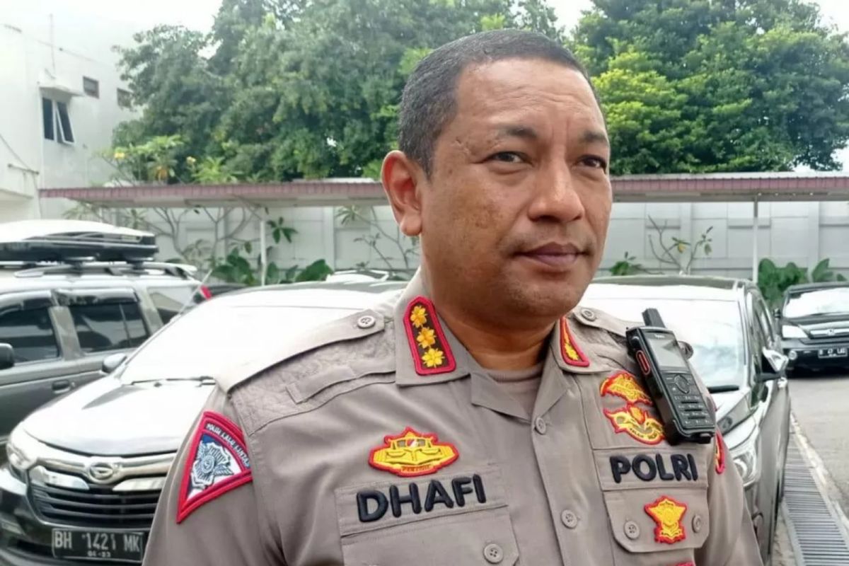 Polisi hentikan aktivitas kendaraan angkutan batu bara