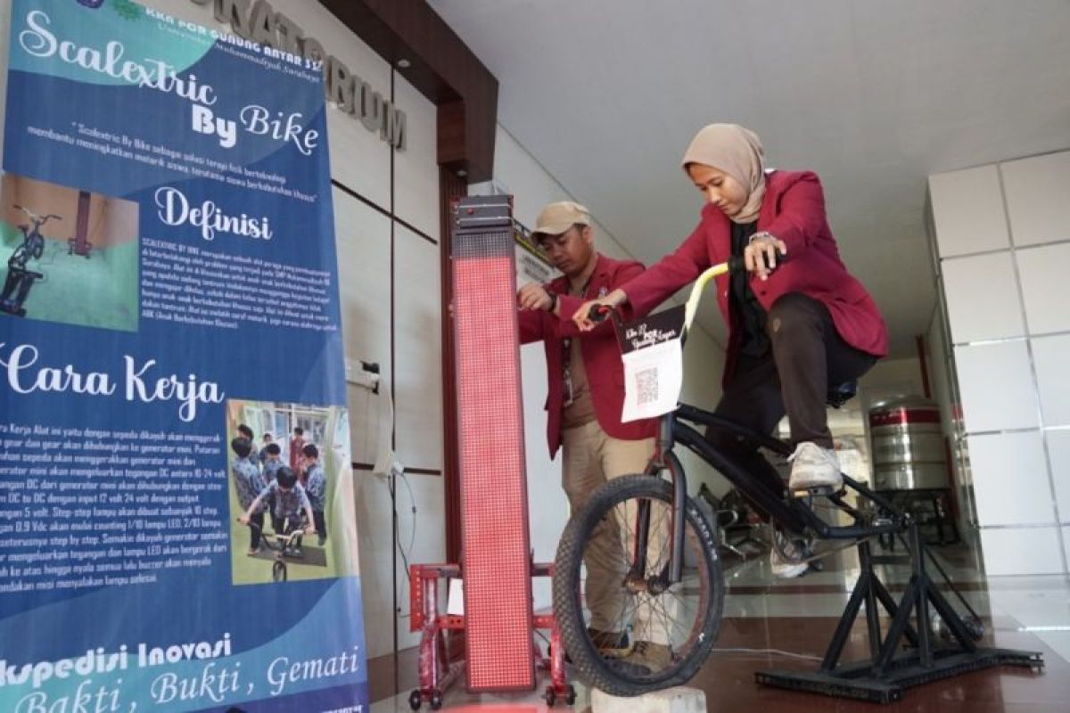 Mahasiswa UM Surabaya buat inovasi terapi anak berkebutuhan khusus