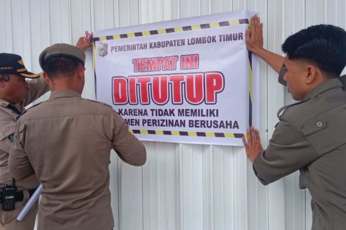 Beroperasi secara ilegal, Satpol PP Lotim tutup paksa ritel modern di Sembalun