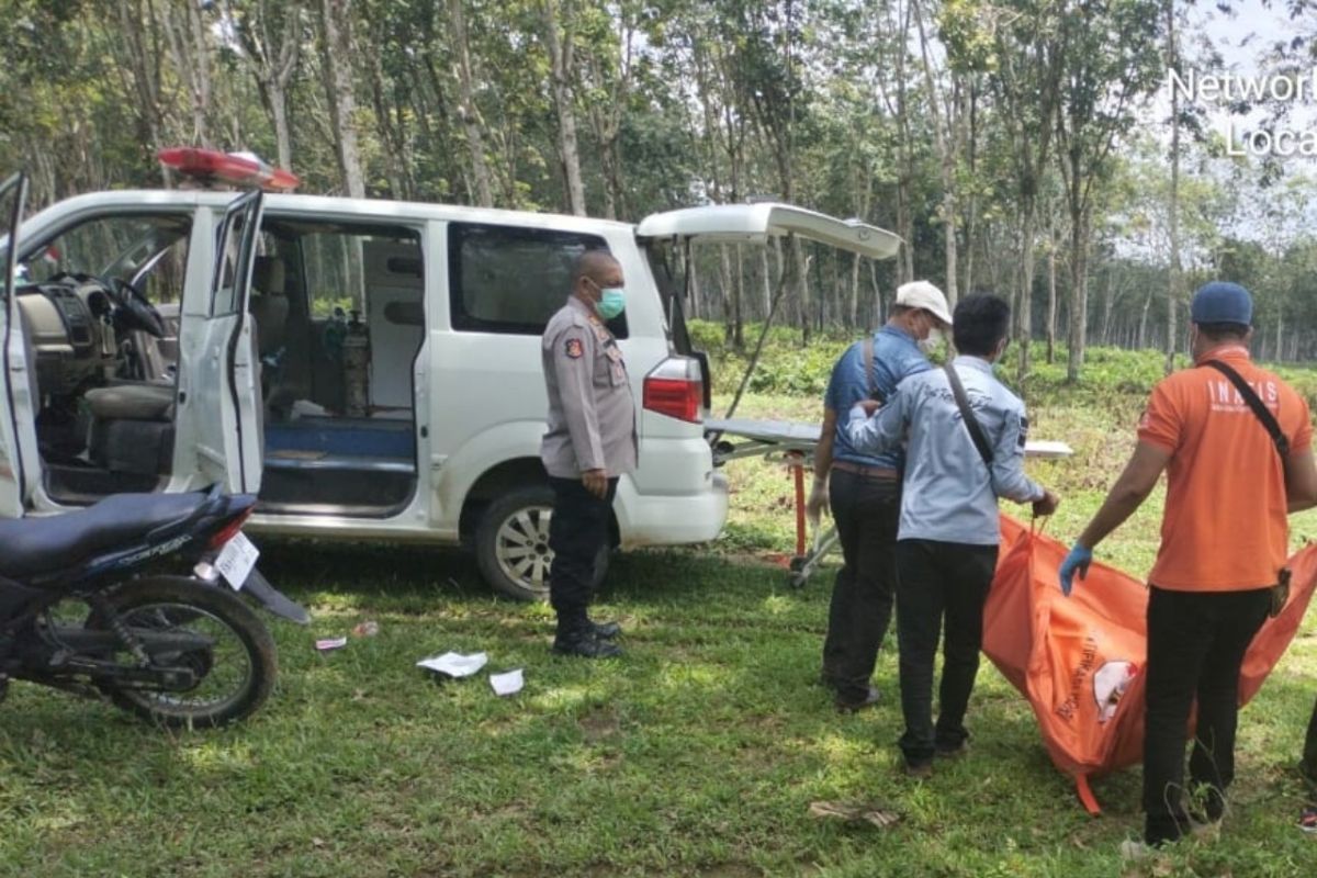 Polres Simalungun evakuasi temuan mayat di area perkebunan getah