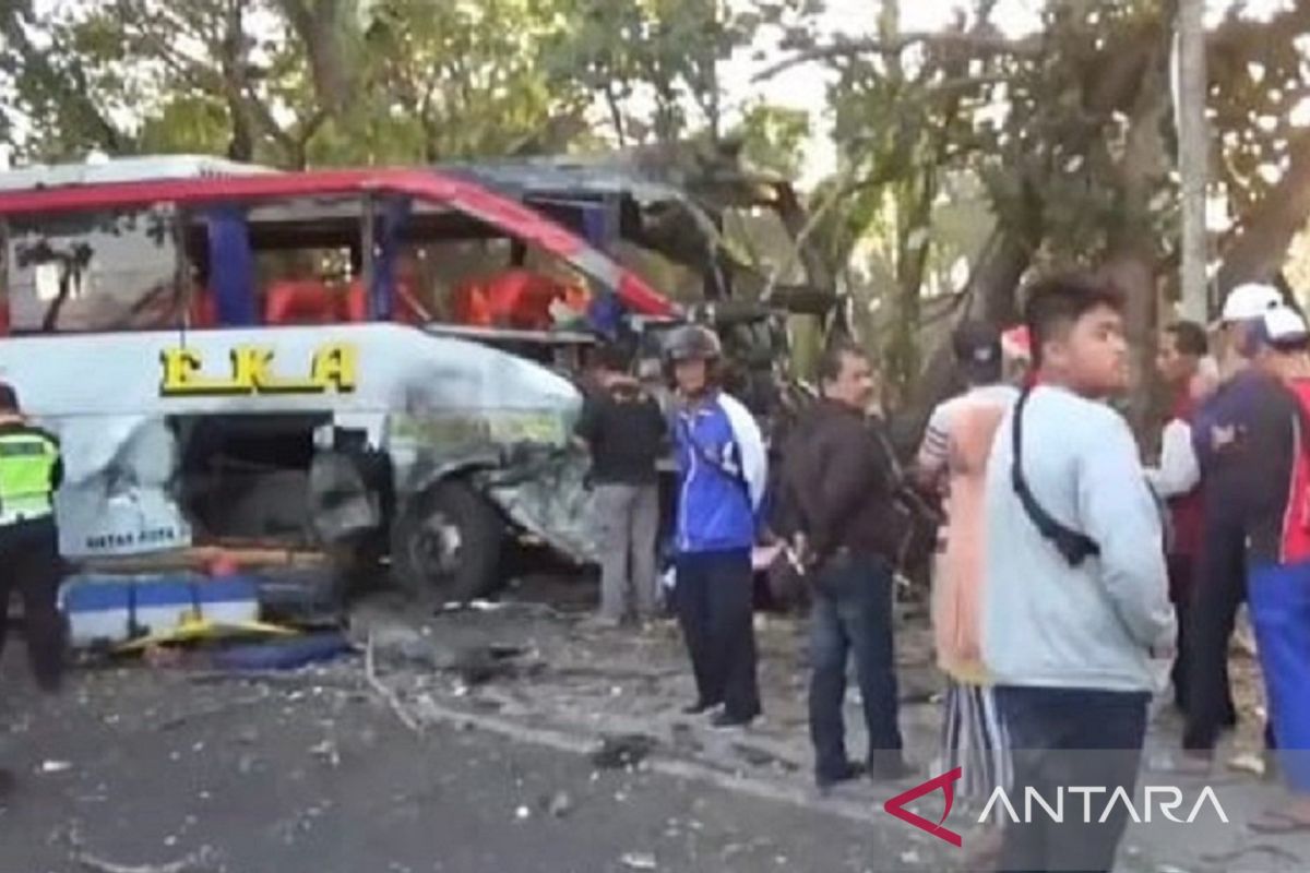 Jasa Raharja santuni korban kecelakaan Bus Eka-Sugeng Rahayu di Ngawi